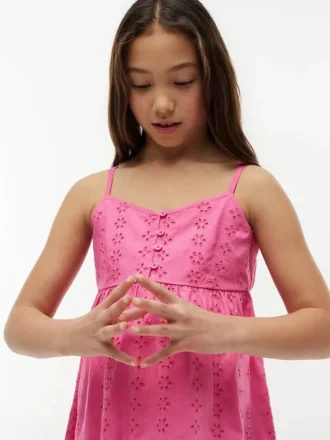 Robe à œillets brodée pour enfant