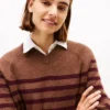 Robe-pull en laine et cachemire à rayures Robe-pull en laine et cachemire à rayures