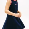 Robe sans manches pour enfant avec logo drapeau ondulé Robe sans manches pour enfant avec logo drapeau ondulé