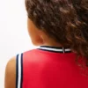 Robe sans manches pour enfant avec logo drapeau ondulé Robe sans manches pour enfant avec logo drapeau ondulé