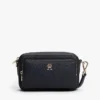 Sac à bandoulière avec monogramme gaufré sur toute la surface Sac à bandoulière avec monogramme gaufré sur toute la surface