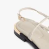 Sandales en cuir à accents métalliques Sandales en cuir à accents métalliques