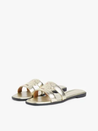Sandales en cuir métallisé à bride monogrammée