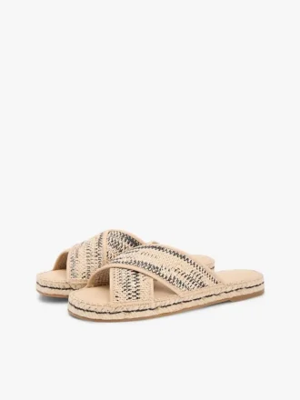 Sandales espadrilles en raphia