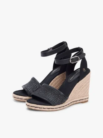 Sandales espadrilles à talons compensés en raphia