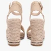 Sandales espadrilles à talons compensés en raphia Sandales espadrilles à talons compensés en raphia