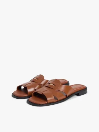 Sandales mocassins en cuir
