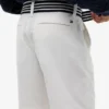 Short chino ample extensible à ceinture pour enfant Short chino ample extensible à ceinture pour enfant