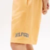 Short de survêtement à jambes larges pour enfant avec logo Hilfiger Short de survêtement à jambes larges pour enfant avec logo Hilfiger