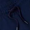 Short de survêtement à logo drapeau ondulé, coupe classique Short de survêtement à logo drapeau ondulé, coupe classique