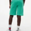 Short de survêtement pour enfant avec logo drapeau Short de survêtement pour enfant avec logo drapeau