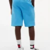 Short de survêtement pour enfant avec logo drapeau Short de survêtement pour enfant avec logo drapeau