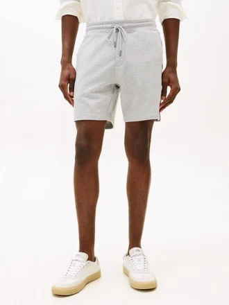 Short en molleton avec logo drapeau