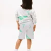 Short en molleton pour enfant avec logo mélangé sur toute la surface Short en molleton pour enfant avec logo mélangé sur toute la surface