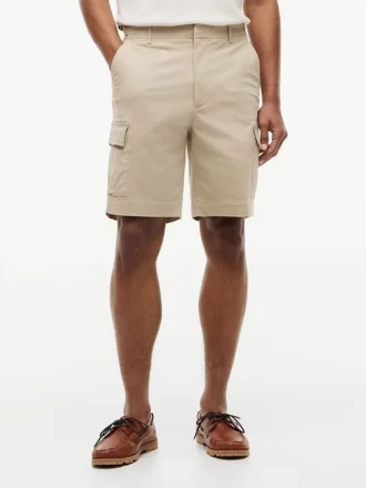 Shorts cargo en sergé stretch à coupe décontractée