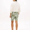 Shorts à coupe classique 18 cm à imprimé tropical