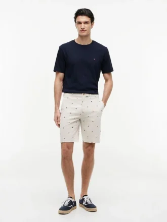 Shorts coupe classique 23 cm à imprimé drapeaux de voile Shorts coupe classique 23 cm à imprimé drapeaux de voile