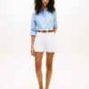 Shorts en denim à poches boutonnées dorées Shorts en denim à poches boutonnées dorées