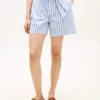 Shorts rayés en lin mélangé avec ceinture Shorts rayés en lin mélangé avec ceinture