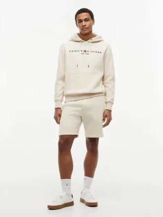 sweat capuche avec logo tommy brod 2 9 330x440 - Sweat &agrave; capuche avec logo Tommy brod&eacute;