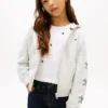 Sweat à capuche pour enfant avec logo étoile en strass Sweat à capuche pour enfant avec logo étoile en strass
