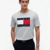 T-shirt avec grand logo drapeau T-shirt avec grand logo drapeau
