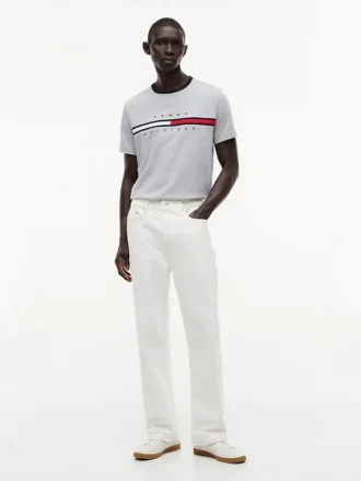 T-shirt avec logo drapeau brodé
