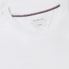 T-shirt avec logo drapeau ondulé dans le dos T-shirt avec logo drapeau ondulé dans le dos