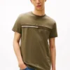 T-shirt avec logo drapeau ton sur ton T-shirt avec logo drapeau ton sur ton