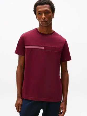 T-shirt avec logo drapeau ton sur ton T-shirt avec logo drapeau ton sur ton