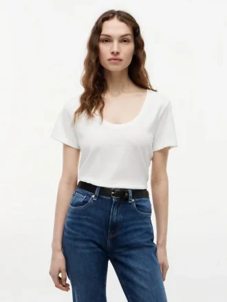 T-shirt à encolure dégagée en mélange de lin