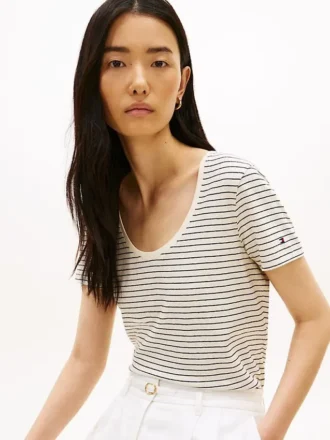 T-shirt à encolure dégagée en mélange de lin