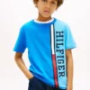 T-shirt enfant à logo et blocs de couleur verticaux T-shirt enfant à logo et blocs de couleur verticaux