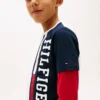 T-shirt enfant à logo et blocs de couleur verticaux T-shirt enfant à logo et blocs de couleur verticaux