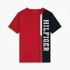 T-shirt enfant à logo et blocs de couleur verticaux T-shirt enfant à logo et blocs de couleur verticaux