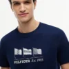 T-shirt Hilfiger à logo mult drapeaux T-shirt Hilfiger à logo mult drapeaux