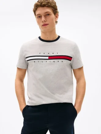 T-shirt à logo drapeau brodé