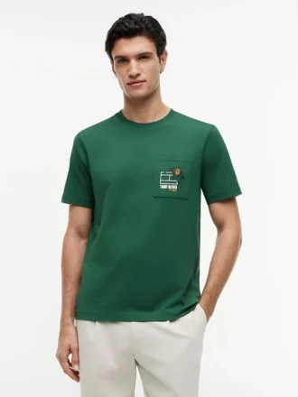 T-shirt à poche avec logo drapeau floral
