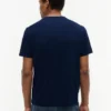 T-shirt à poche et rayures sur la poitrine T-shirt à poche et rayures sur la poitrine