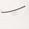 T-shirt à poche et rayures sur la poitrine T-shirt à poche et rayures sur la poitrine