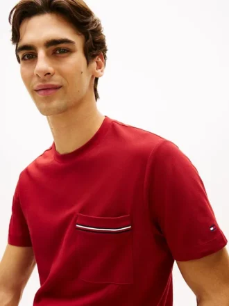 T-shirt à poches et rayures emblématiques en piqué