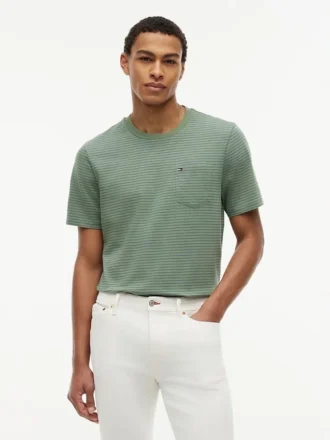 T-shirt à poches rayé
