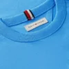 T-shirt pour enfants avec logo drapeau ton sur ton T-shirt pour enfants avec logo drapeau ton sur ton