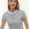 T-shirt rayé Favorite avec mini logo drapeau T-shirt rayé Favorite avec mini logo drapeau