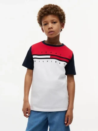 T-shirt à rayures et drapeaux colorés pour enfant