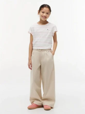 T-shirt à rayures pour enfant avec bordures festonnées aux manches T-shirt à rayures pour enfant avec bordures festonnées aux manches