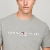T-shirt slim fit avec logo Tommy brodé T-shirt slim fit avec logo Tommy brodé