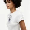 T-shirt slim fit teint en pièce avec logo Crest