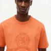 T-shirt teint en pièce avec logo feuille de laurier T-shirt teint en pièce avec logo feuille de laurier