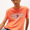 T-shirt Tommy Jeans avec logo drapeau ondulé T-shirt Tommy Jeans avec logo drapeau ondulé
